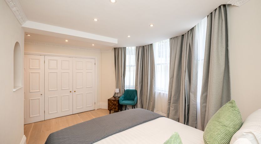 Photo of Kensington Hall