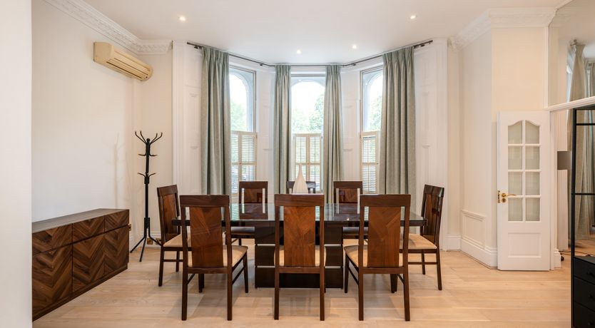 Photo of Kensington Hall