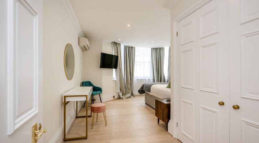 Photo of Kensington Hall