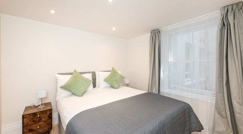 Photo of Kensington Hall