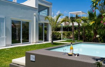 The Oliverio Holiday Home