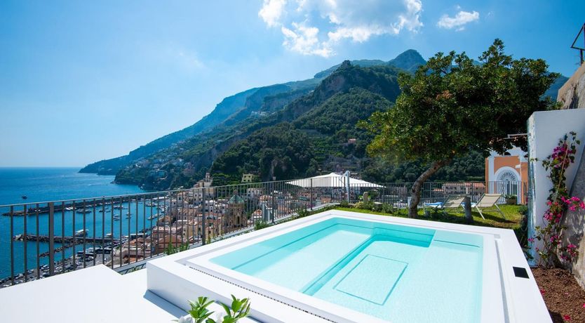 Photo of Riviera Vista Charm