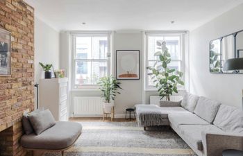 Fitzrovia Heart Holiday Home