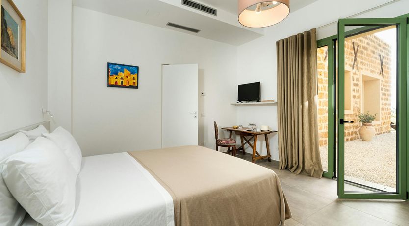 Photo of Menfi Haven