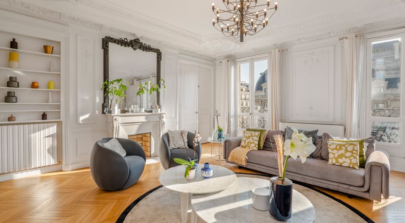 Photo of Luxe In Light