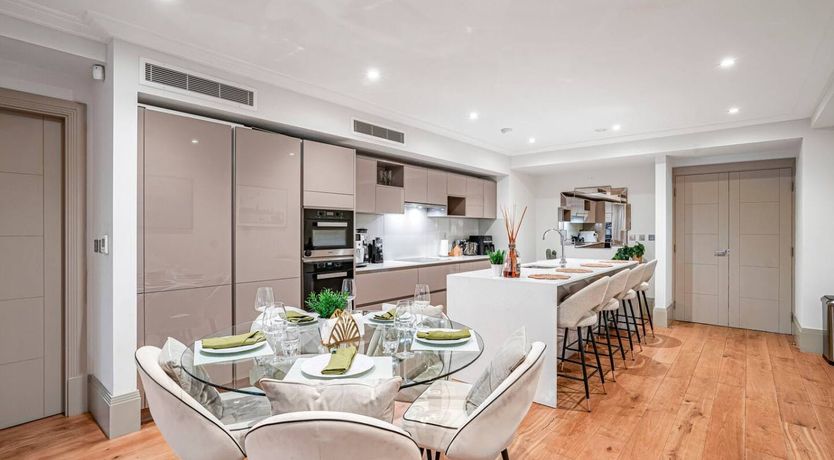 Photo of Midnight Bloom