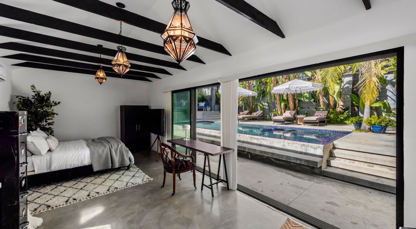 Photo of Runyon Rendezvous