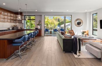 Runyon Rendezvous Holiday Home