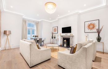Elegant London Holiday Home