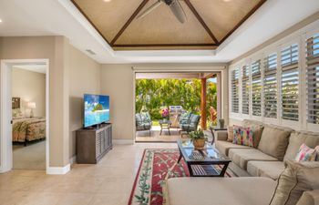 Pacific Palms Holiday Home