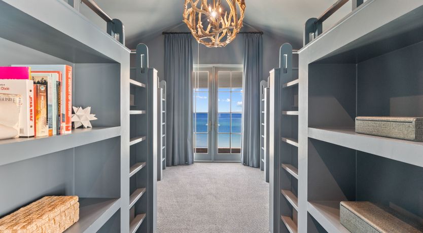 Photo of Bird's Eye Beachside