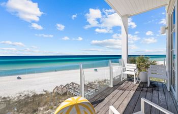 Bird's Eye Beachside Holiday Home