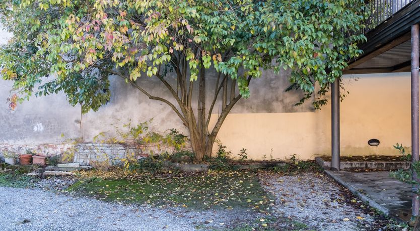 Photo of Ancient Walls & Piazzas