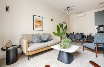 Urban Centre Holiday Home