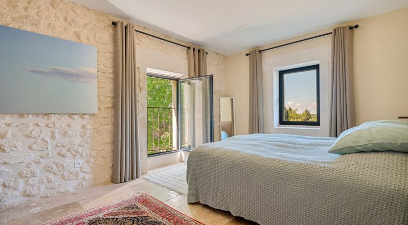 Photo of Proven&ccedil;al Radiance