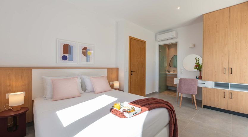 Photo of Bay Horizon