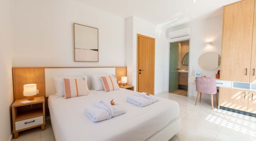 Photo of Bay Horizon