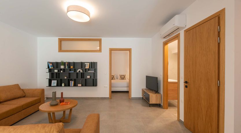 Photo of Bay Horizon