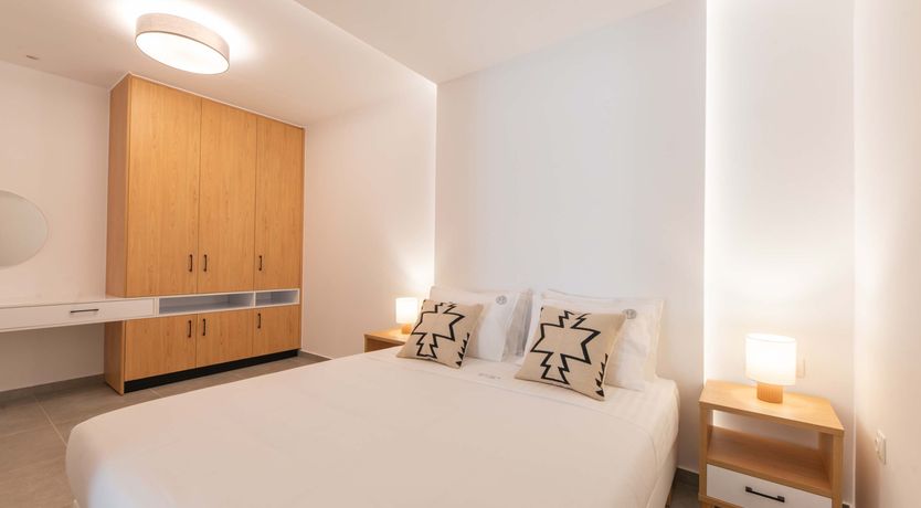 Photo of Bay Horizon