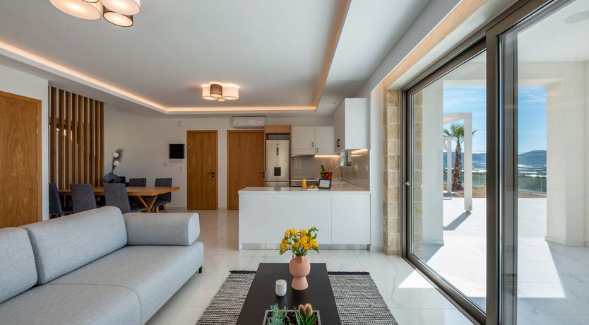 Photo of Bay Horizon