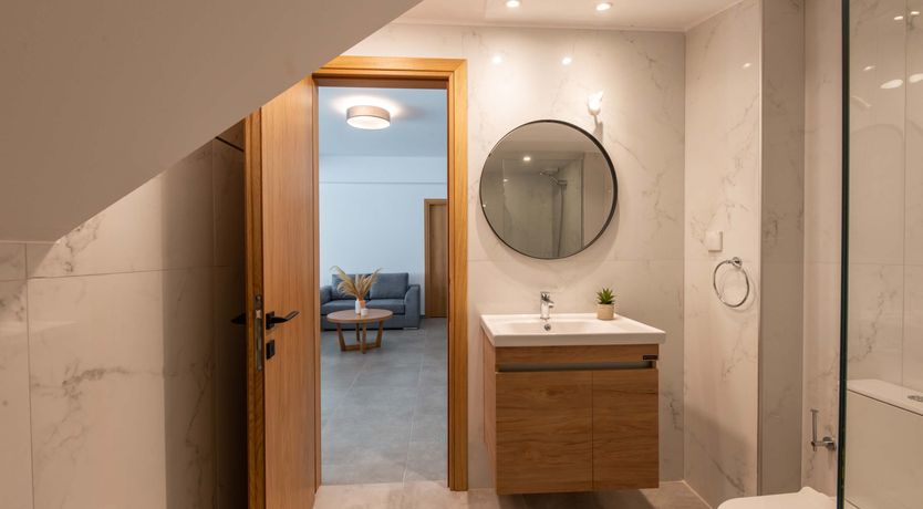 Photo of Bay Horizon