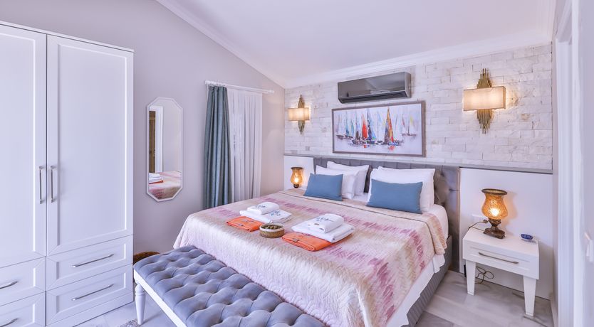 Photo of The Azure Horizon