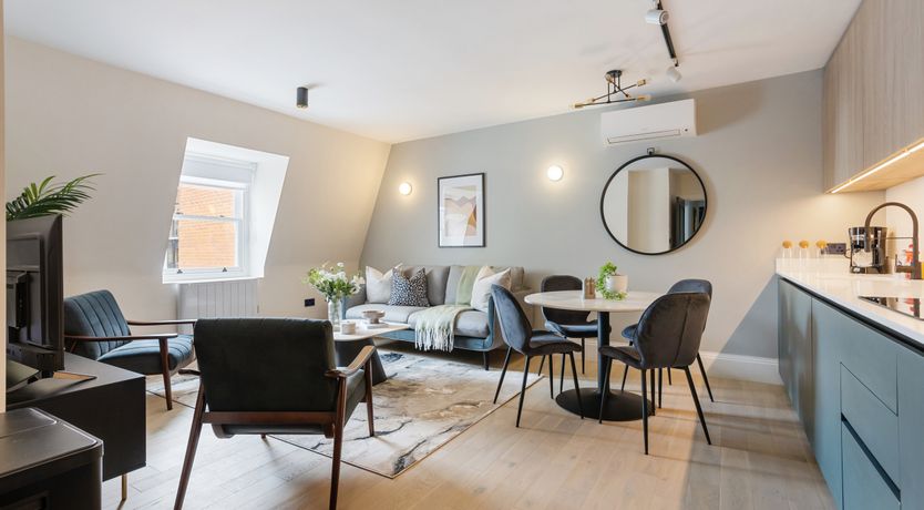 Photo of Snug City Life