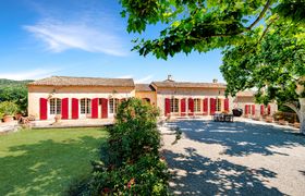 Photo of picnic-in-provence