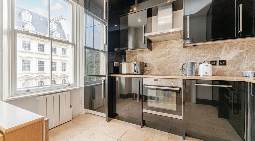 Photo of Hyde & Sleep