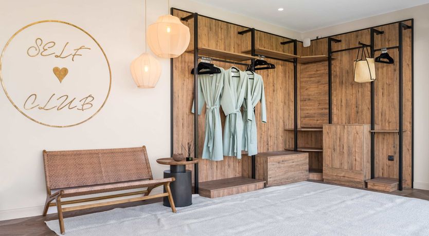 Photo of Resplendent Respite