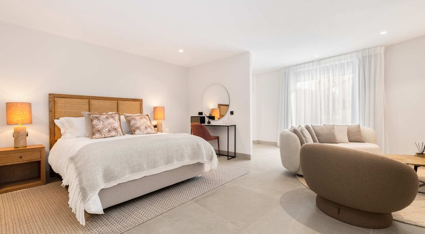 Photo of Resplendent Respite