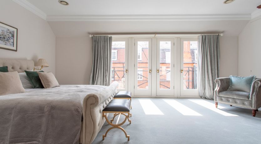 Photo of Bronze Symphony