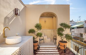 Seville Skyline Holiday Home