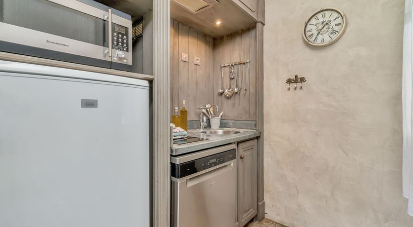 Photo of Proven&ccedil;al Set