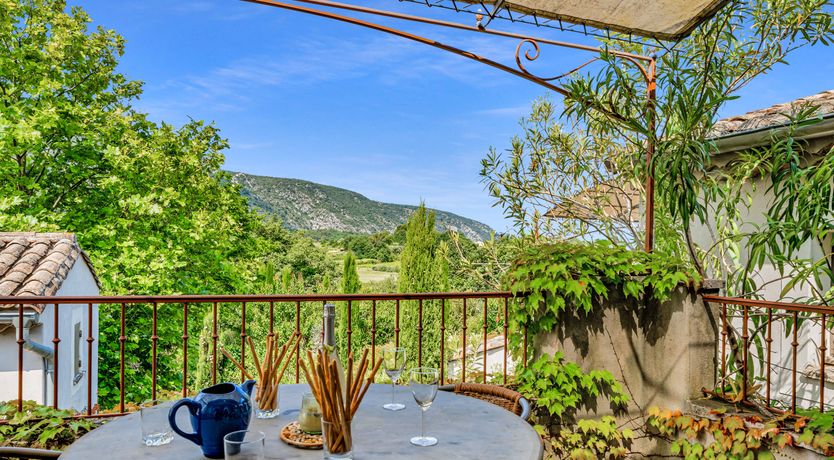 Photo of Proven&ccedil;al Set