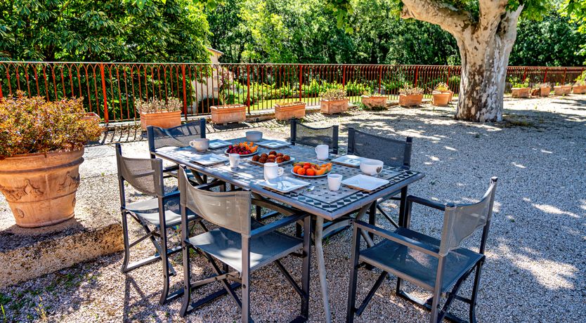 Photo of Luberon Vines & Woodland