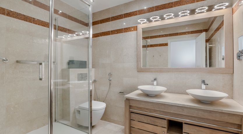 Photo of Triumphant Paris