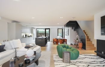 City Gaze Holiday Home