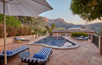 Swooning in the Sun Holiday Home