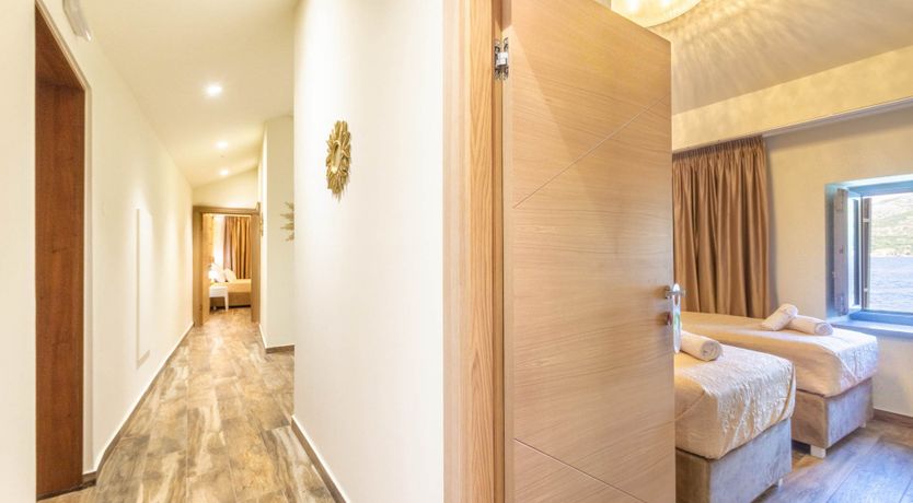 Photo of Stone & Earth