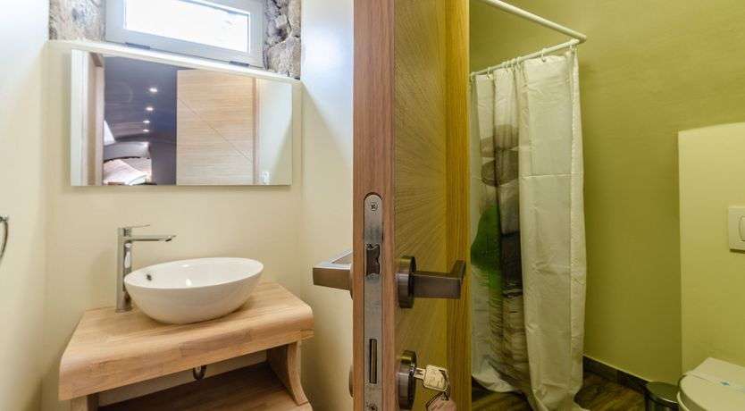 Photo of Stone & Earth