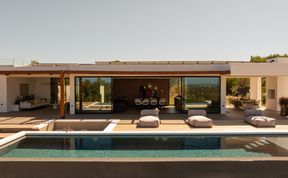 Photo of Castle Breeze Home