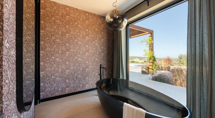 Photo of Castle Breeze Home