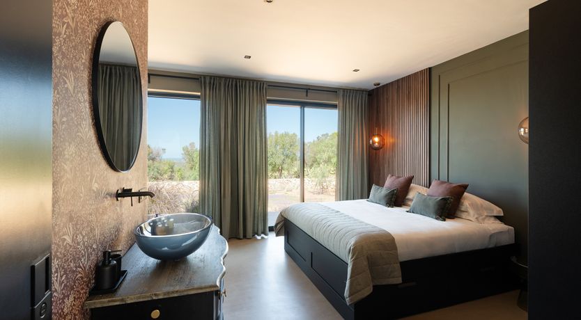 Photo of Castle Breeze Home