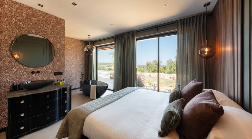 Photo of Castle Breeze Home