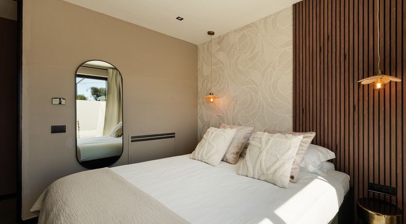 Photo of Castle Breeze Home