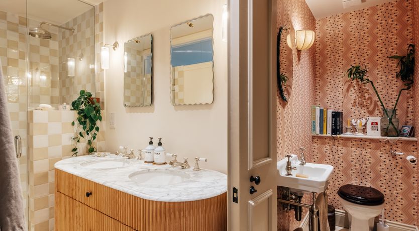 Photo of Notting Hill Elegance