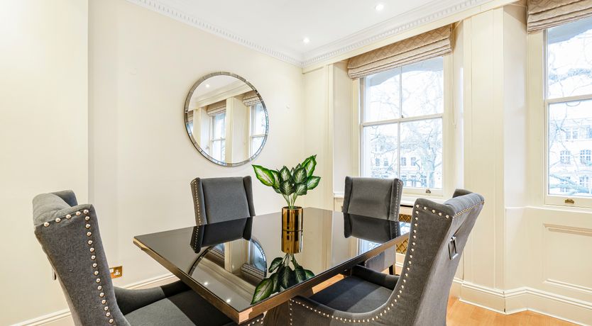 Photo of Knightsbridge Grandeur
