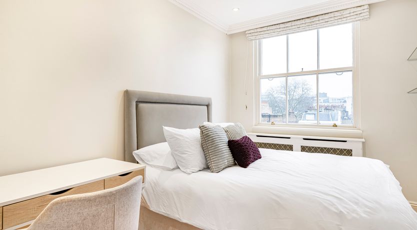 Photo of Knightsbridge Grandeur