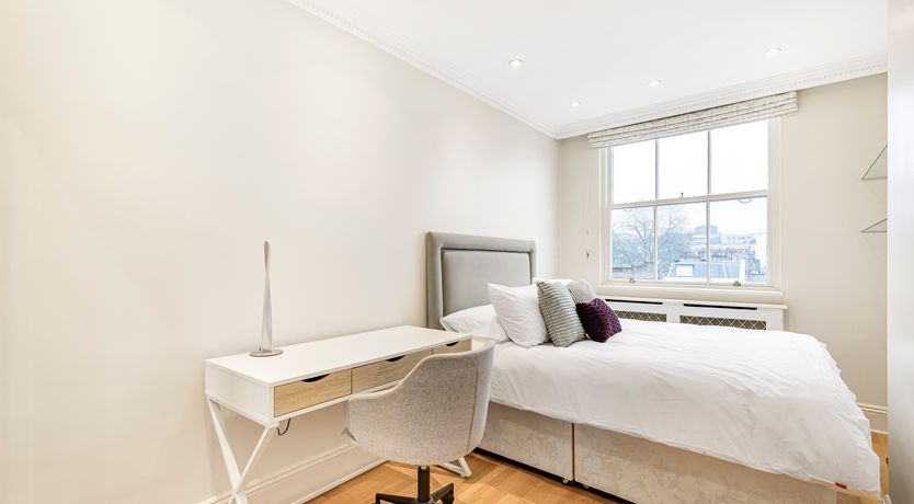 Photo of Knightsbridge Grandeur
